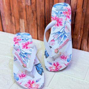 Chinelo Farm flores borboleta